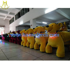 China Hansel Best selling electronics plush electrical animal toy car with CE certification in playground proveedor
