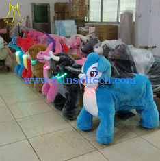 China Hansel electric rideable animal coin operated dragon ride walking family entertainment center riding cow toys for kids proveedor