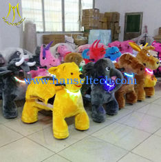 China Hansel battery powered ride on animals coin operated electric toy car mechanical walking animal bike ride on animals proveedor