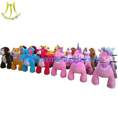 China Hansel supper market equipment electric plush motorized stuffed animals for mall proveedor