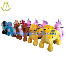 China Hansel shopping mall animal large plush ride toy on wheels plush animal electric scooter proveedor