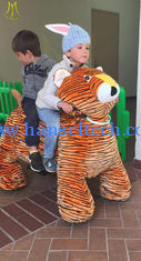 China Hansel Hot selling battery operated electric stuffed animals children ride for birthday parties proveedor