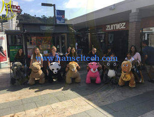 China Hansel  2018 plush stuffed electric battery operated ride animals on wheels proveedor