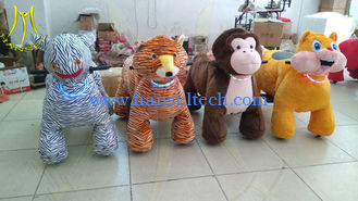 China Hansel Guangzhou wholesale kids battery  plush animal electric scooter moving toy electric ride on animal proveedor