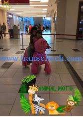 China Hansel  zoo park animal walking plush battery motorized plush animal for amusement park proveedor