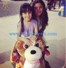 China Hansel amusement park electronic children ride on walking plush animals proveedor