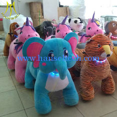 China Hansel coin operated plush outdoor ride walking animals for shopping mall proveedor