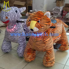 China Hansel hot selling children games stuffed ride on plush motorized animals proveedor