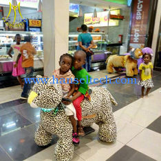 China Hansel amusement walking battery animal kids electric rides on animal proveedor