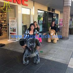 China Hansel amusement park motorized animal baby toy ride on walking animals proveedor