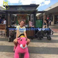 China Hansel electronic game machine walking motorized plush riding animals proveedor