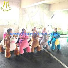 China Hansel amusement park walking battery powered plush toy ride on animals proveedor