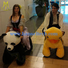 China Hansel shopping mall moving animal for kids coin operated plush toy ride proveedor