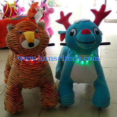 China Hansel plush coin operated happy rides on animal motorized plush riding animals proveedor