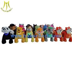 China Hansel commercial pluah walking animal battery ride on horse toy pony for kids and adults proveedor