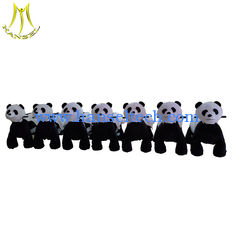 China Hansel coin operated plush walking bear stuffing animal machine riding panda toy proveedor