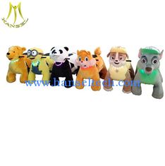 China Hansel battery plush ride on animal for mall no coins battery walking Minions ride for sales proveedor