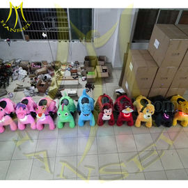Hansel Best selling shopping mall Hot motorized plush riding animals for children in playland proveedor