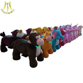 Hansel Amusement parks electrical toy animal scooter riding plush toy rides proveedor