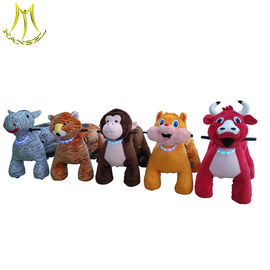 Hansel  hot sale children plush battery operated zoo animal toys horse on wheels proveedor