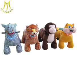 Hansel  hot sale children plush battery operated zoo animal toys horse on wheels proveedor