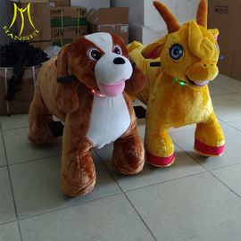 Hansel high quality battery operated 4 wheels scooter motorized plush riding animals with batttery indicator proveedor