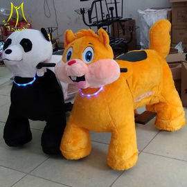 Hansel coin operated plush outdoor ride walking animals for shopping mall proveedor