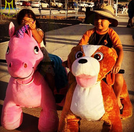 Hansel amusement park outdoor electric mountable animal plush ride proveedor