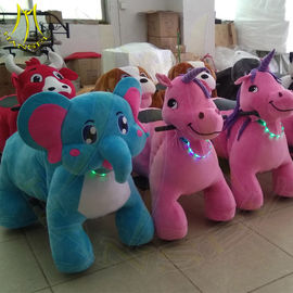 Hansel hot selling entertainment walking electric plush stuffed animals ride proveedor