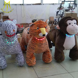 Hansel amusement children ride on plush battery operated walking animals proveedor