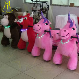 Hansel amusement park electric walking battery operated plush animal for sale proveedor