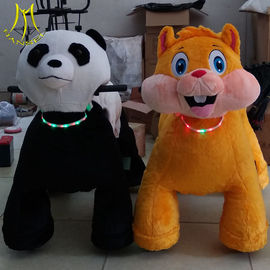 Hansel amusement games walking stuffed coin operated mountable animal proveedor