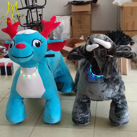 Hansel amusement park walking electric mountable animal plush ride proveedor