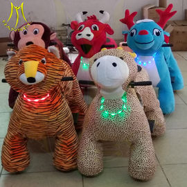 Hansel walking battery powered funny kids ride on plush animals proveedor