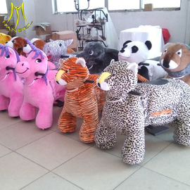 Hansel  ride on animal kids amusement park rides animal large plush ride toy on wheels proveedor