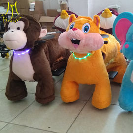 Hansel hot selling kids moving battery operated ride on stuffed animal scooters proveedor
