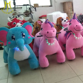 Hansel  high quality family walking plush animal toy ride on elephant with coin operated proveedor