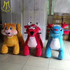 Hansel shopping mall electric walking large plush ride on animal toy proveedor