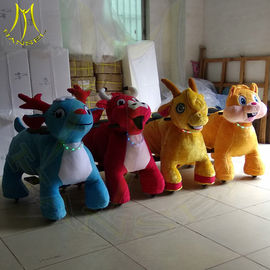Hansel shopping mall electric walking large plush ride on animal toy proveedor