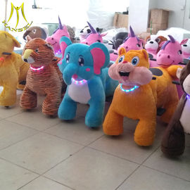 Hansel Walking ride on animal mechanical plush electrical animal toys cars for sales proveedor